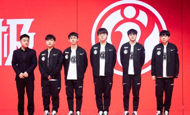 谁将引领这 谁将引领这